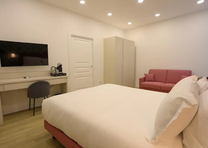 Elysium Relais לינה וארוחת בוקר נאפולי