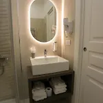 Elysium Relais
